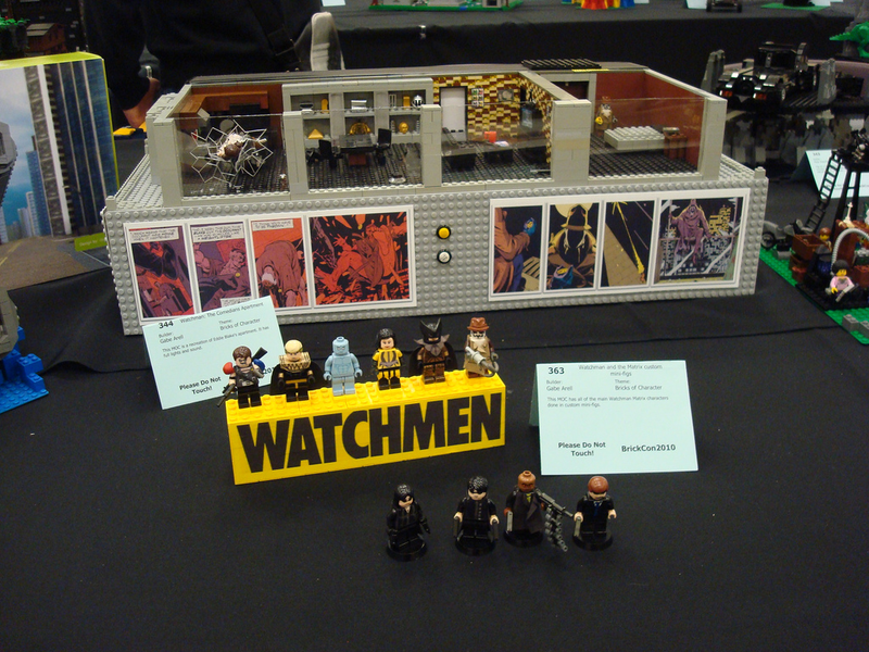 Illustration for article titled Watchmen, the Space Jockey from Alien, and Stephen Hawking à la Lego